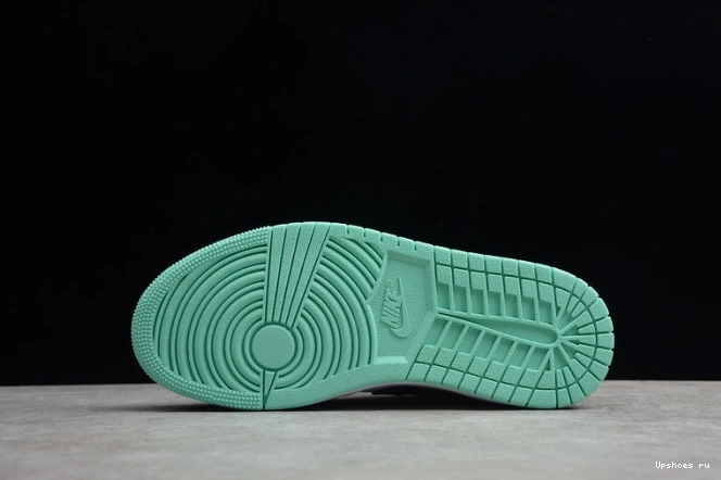 1 Low Toe Jordan 553558-117 Emerald 1011